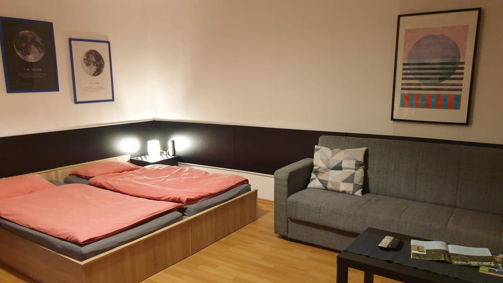 Central Apartman Salgótarján Eksteriør bilde