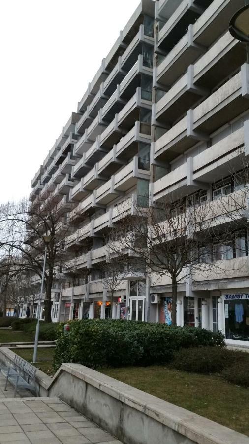 Central Apartman Salgótarján Eksteriør bilde