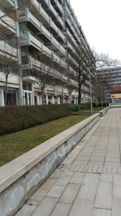 Central Apartman Salgótarján Eksteriør bilde